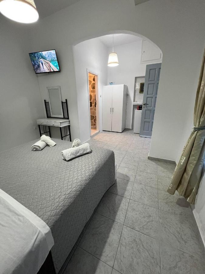 Zolfo Antico Beach Apartment Perissa ภายนอก รูปภาพ