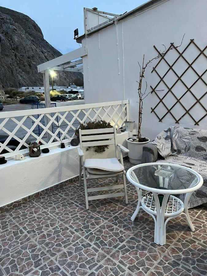 Zolfo Antico Beach Apartment Perissa ภายนอก รูปภาพ
