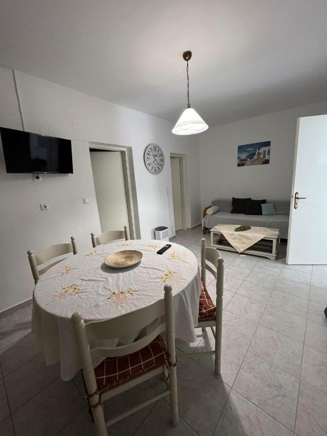 Zolfo Antico Beach Apartment Perissa ภายนอก รูปภาพ