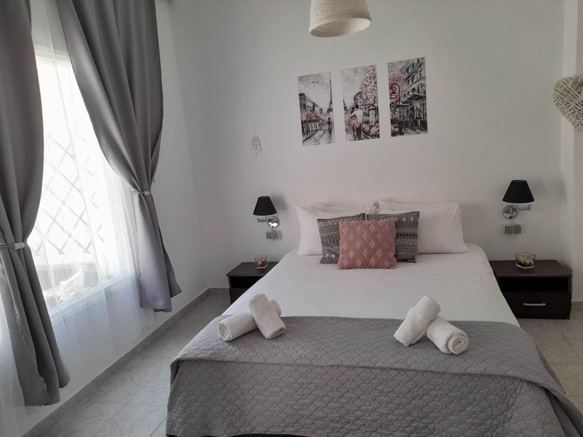 Zolfo Antico Beach Apartment Perissa ภายนอก รูปภาพ