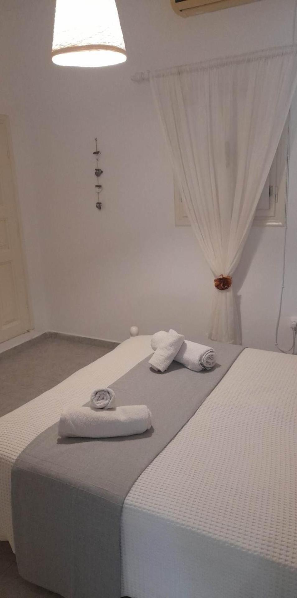 Zolfo Antico Beach Apartment Perissa ภายนอก รูปภาพ